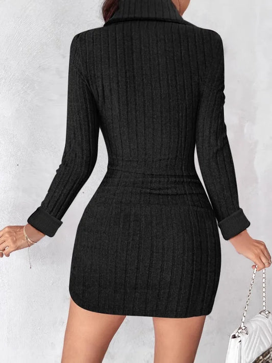 New autumn and winter solid color V-neck fitted bodycon long sleeve dress for women from Europe and America.