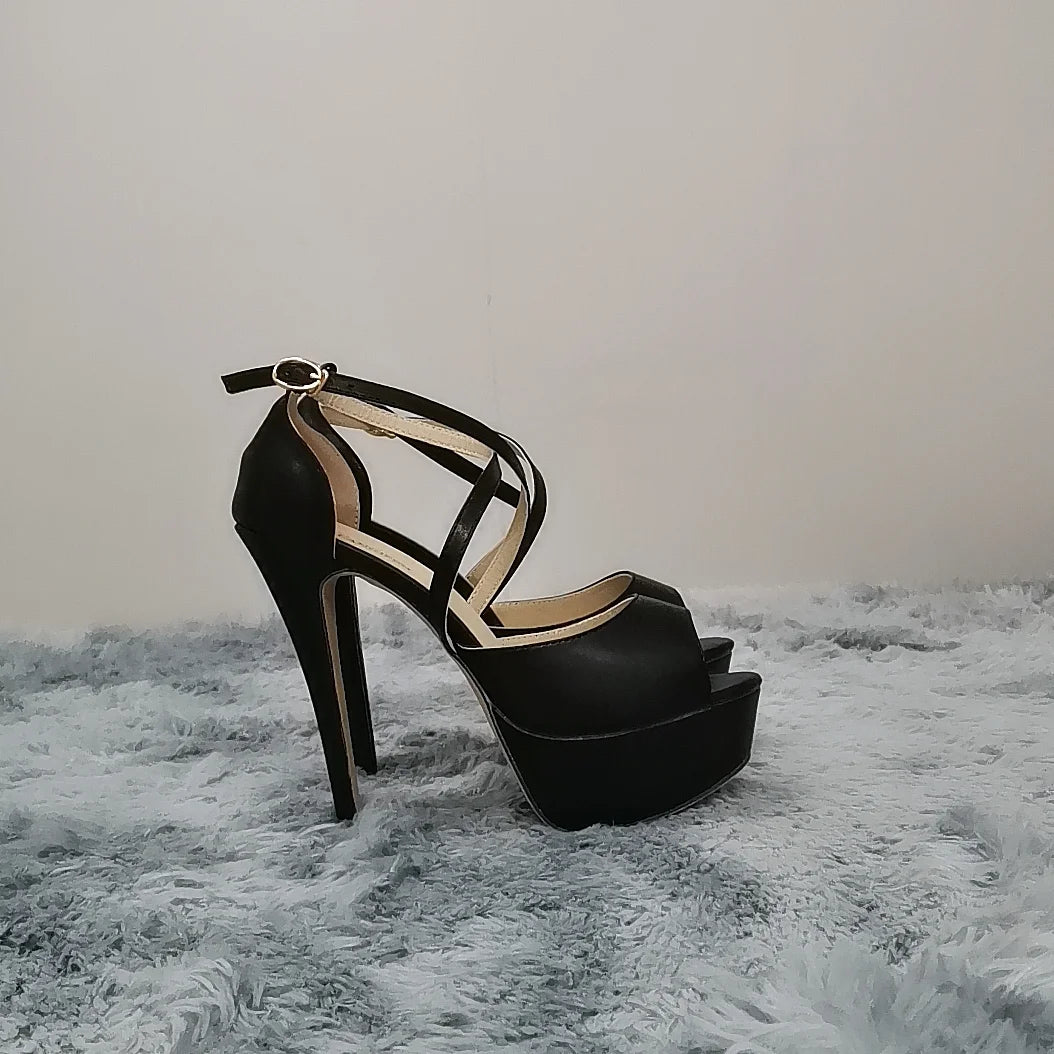 LOSLANDIFEN Pumps Nightclub Sandal Ultra Bride