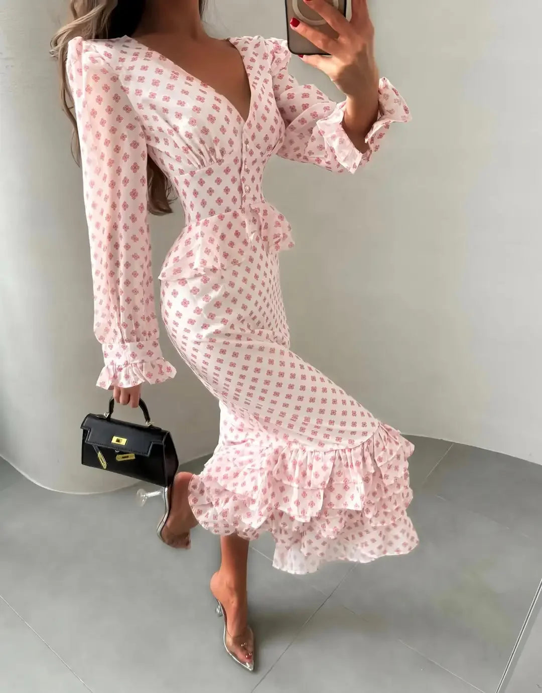 Ruffled-edge Dress Chic V-neck Long Sleeve