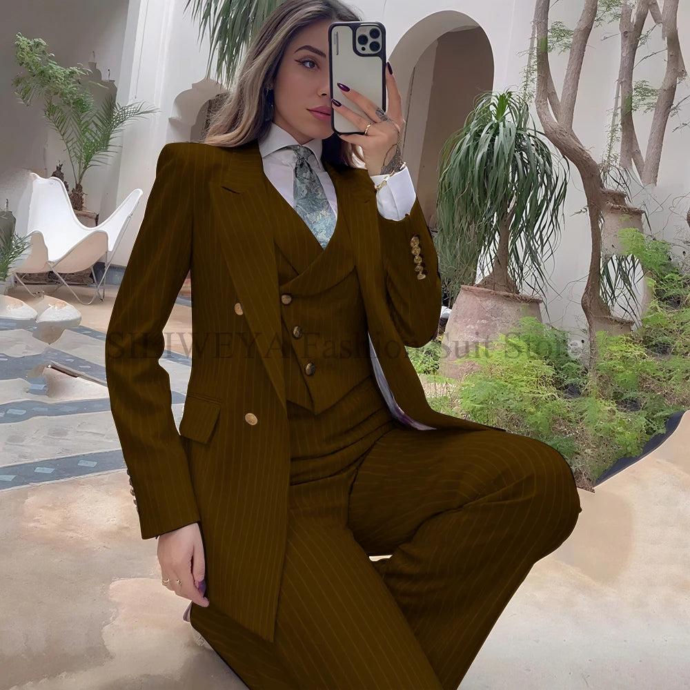 Luxury Striped 3-Piece Blazer & Pants Suit
