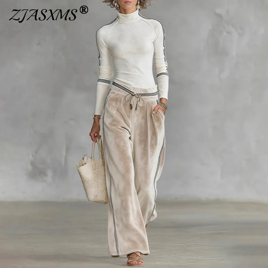 Fashionable Contrast Velvet Sets Turtleneck Top