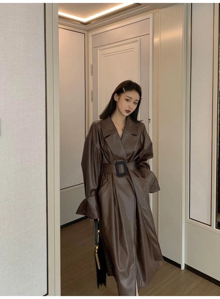 Lautaro Long oversized leather trench coat for women long sleeve lapel loose fit Fall Stylish black women clothing streetwear