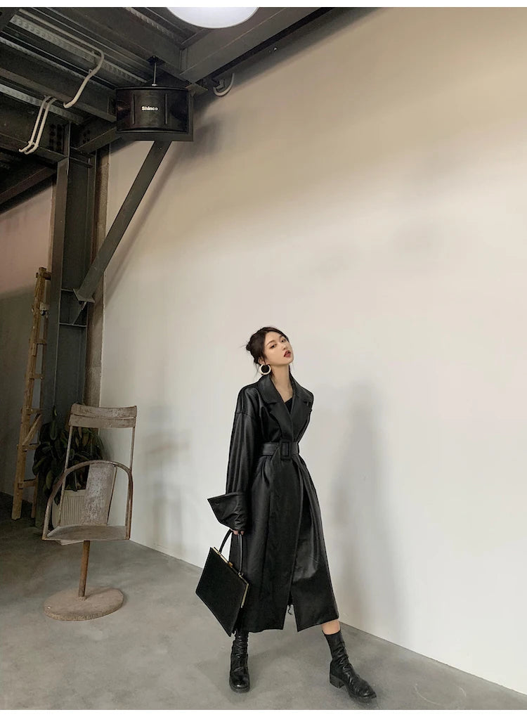 Lautaro Long oversized leather trench coat for women long sleeve lapel loose fit Fall Stylish black women clothing streetwear