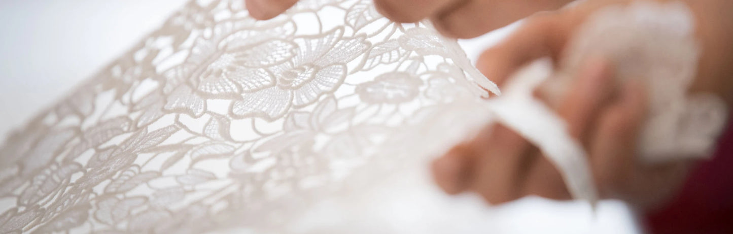 LORIE Burgundy Mini Cocktail Party Gowns Sexy Spaghetti Straps Fur Square Neck Dubai Evening Dresses Saudi Arabia Clubbing Dress